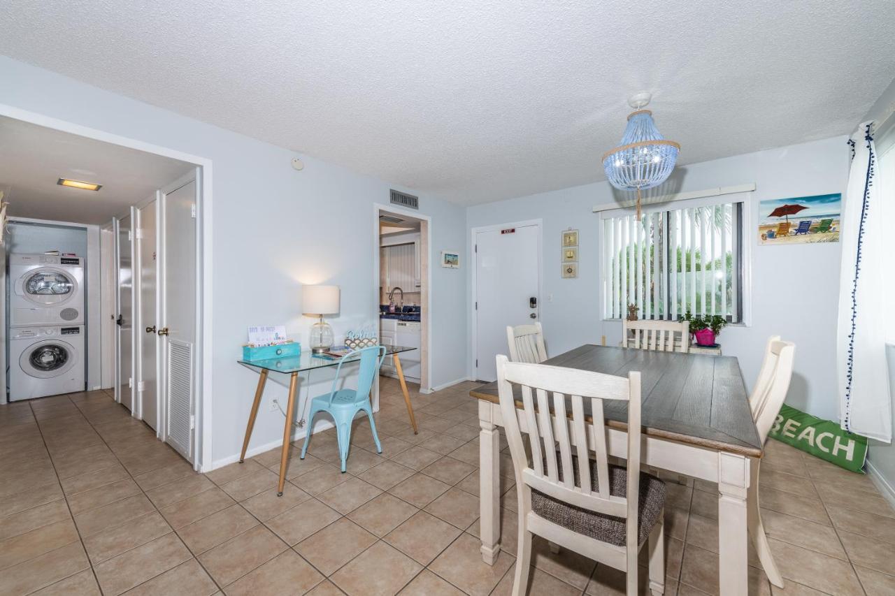 פלגלר ביץ' Lovely 2 Bedroom Beachfront Condo מראה חיצוני תמונה